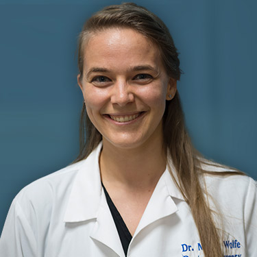 Mindy Wolfe, DVM, Surgical Resident